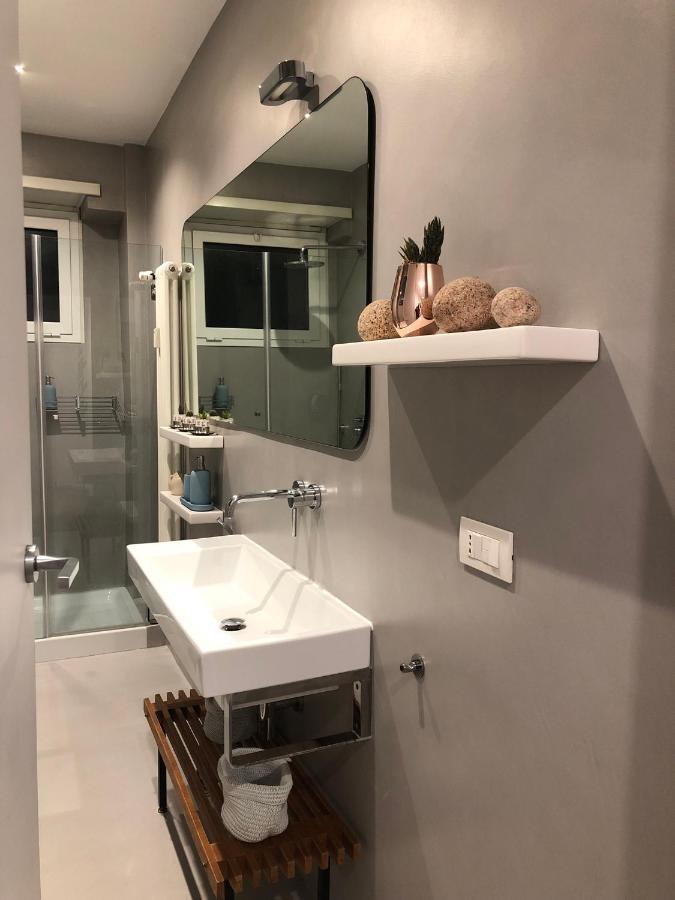 Lungotevere Bed&Bike โรม ภายนอก รูปภาพ