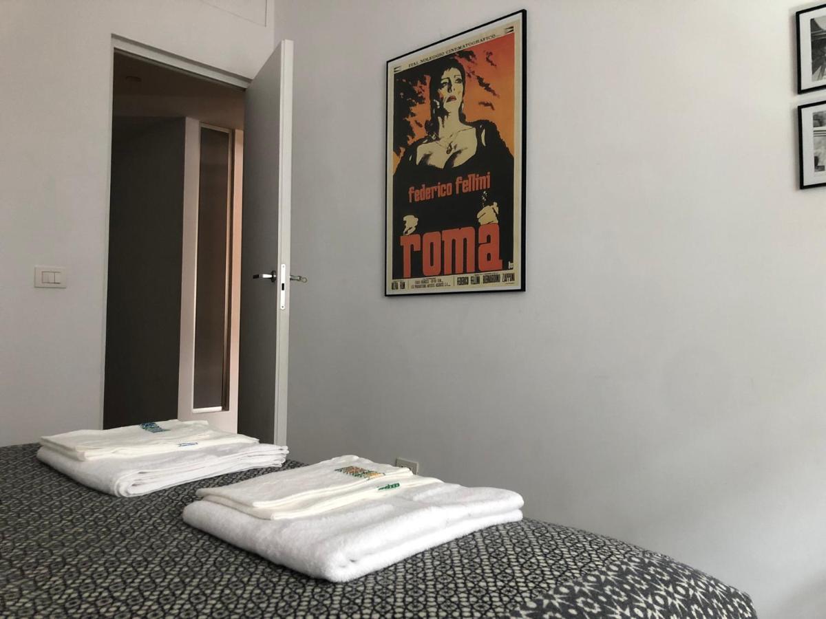 Lungotevere Bed&Bike โรม ภายนอก รูปภาพ